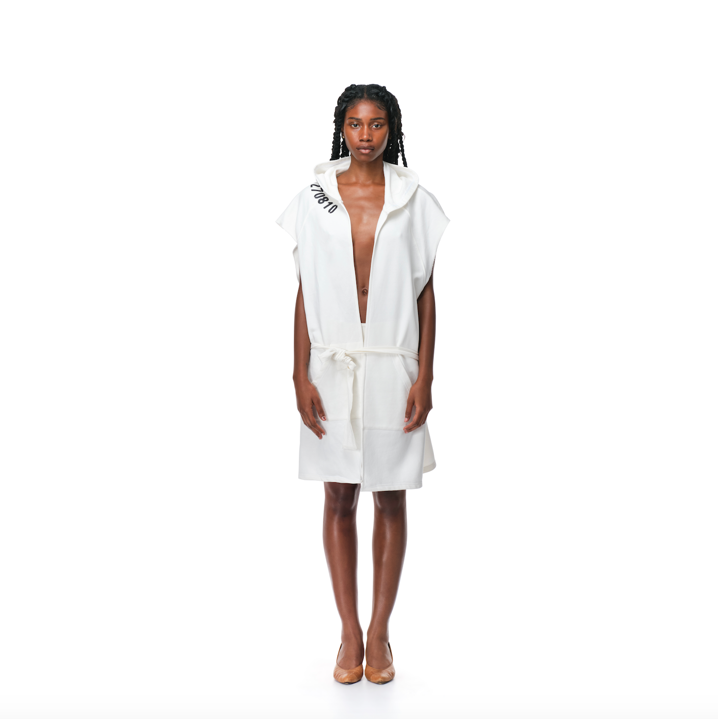 270810 HOODED ROBE