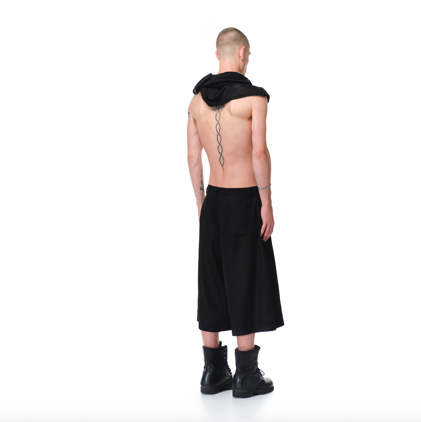 LOW CROTCH TROUSER SHORTS