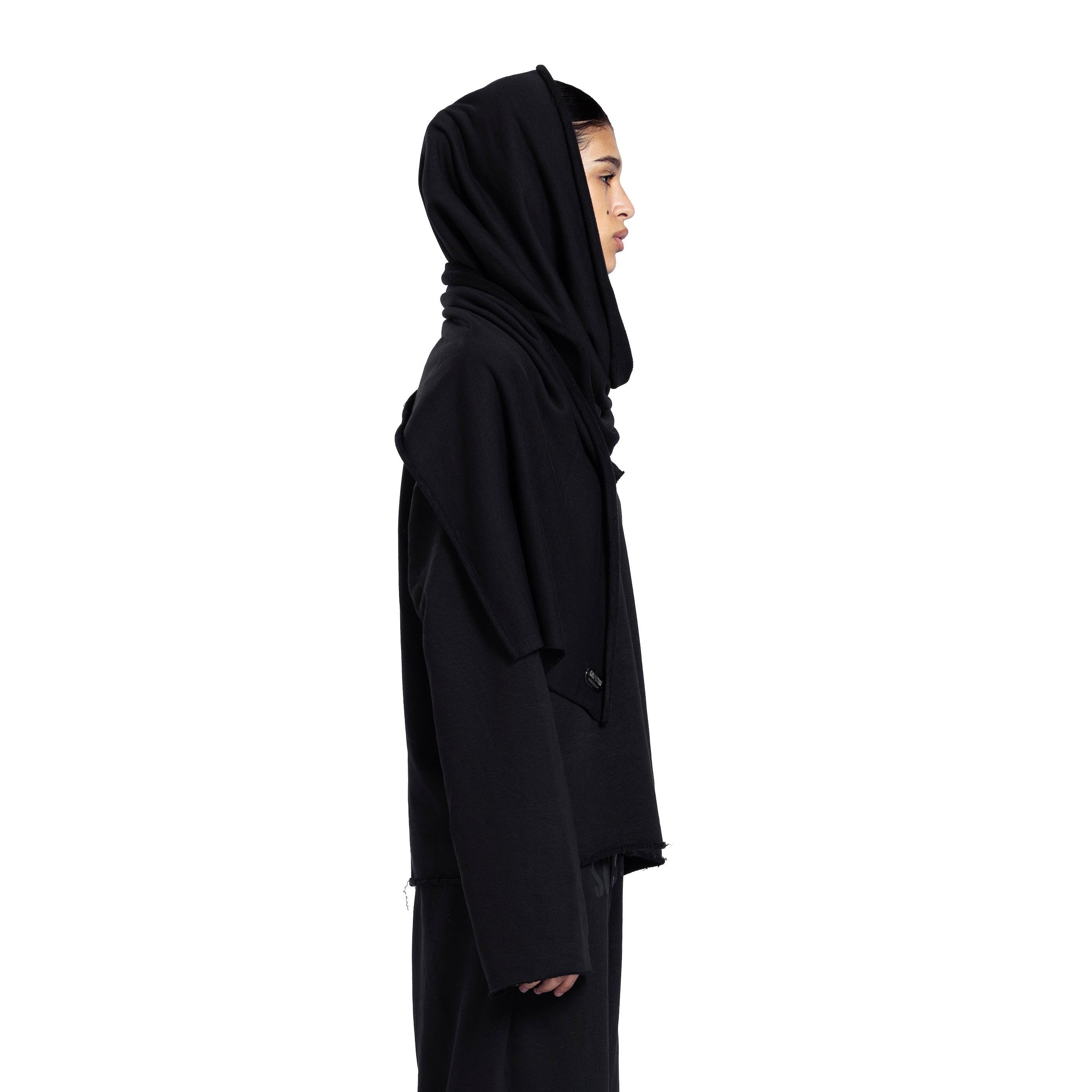HIJAB HOODIE IN BLACK